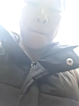 ALIENHR38 live sex cam