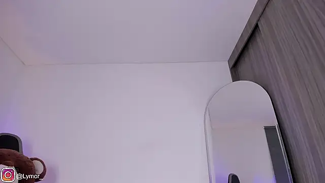 ly_mor_ live sex cam