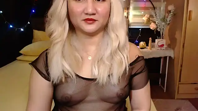 xheavenlytrans live sex cam