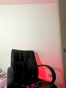 Alanna_atm_'s cam snapshot