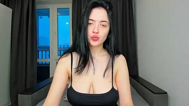 Minx_Night_CityXq's cam snapshot