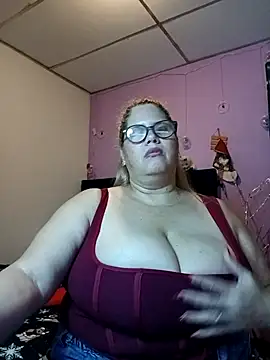 EllisW8's cam snapshot