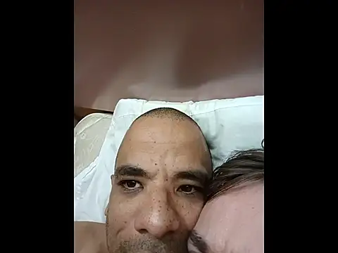 Tjskigh live sex cam