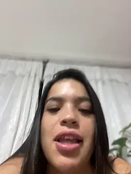 JuanitaMore01's cam snapshot