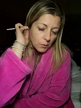 NikkiBlisss's cam snapshot