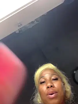 CurvyDesire1 live sex cam