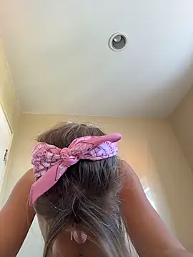 EvvaMur's cam snapshot