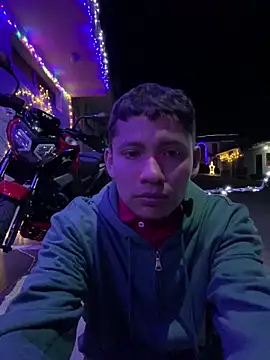 elfernh live sex cam