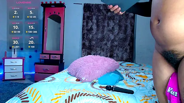 bella_warzon's cam snapshot