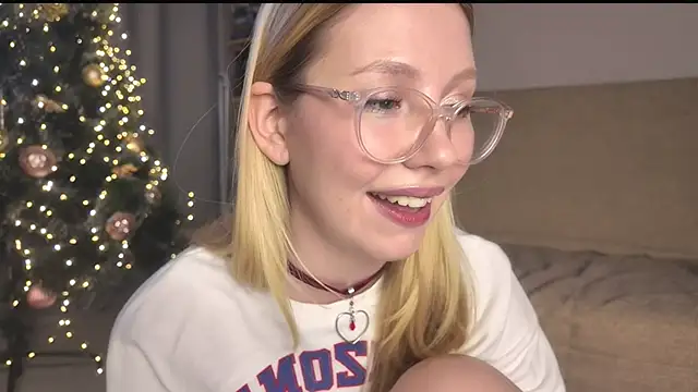 HoneyAudrey's cam snapshot