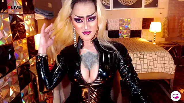 HorseCockDivine live sex cam