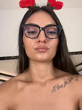 MiaKane99's cam snapshot