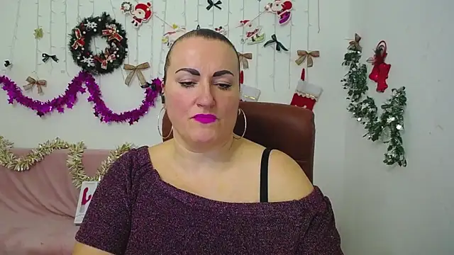 DianaMGG's cam snapshot