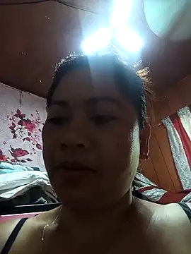 SweetChubbyMommy_02's cam snapshot