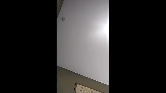 Iamferaleo live sex cam