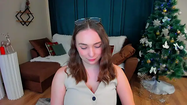 TrueReincarnation live sex cam