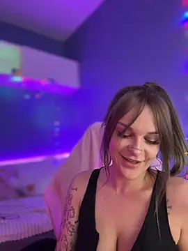 SashaRock's cam snapshot