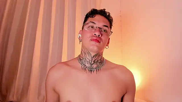 AlecBanne live sex cam