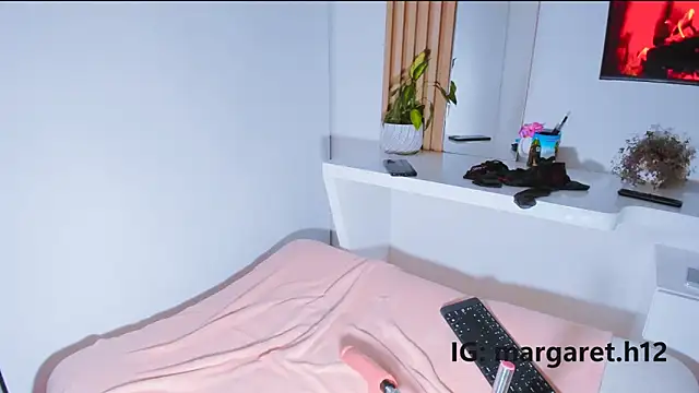 Honey__pot live sex cam