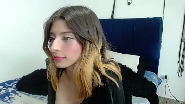 KratosAfroditacs's cam snapshot