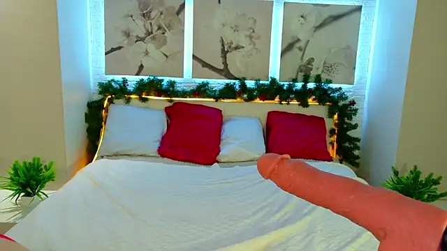 Betty_June's cam snapshot