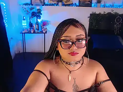 LiaScarlett live sex cam