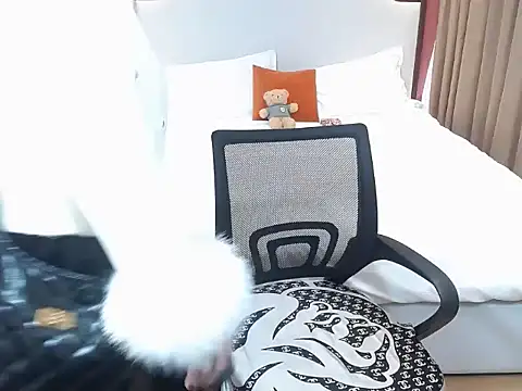 Queen-of-Love's cam snapshot