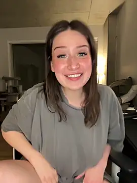 nerdynina live sex cam