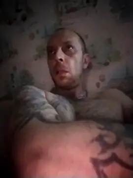 MaxDevilWhite live sex cam