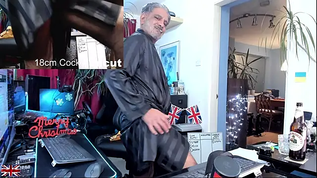 OnlineBossUK live sex cam