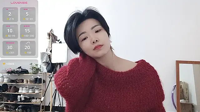 Lulu-uu live sex cam