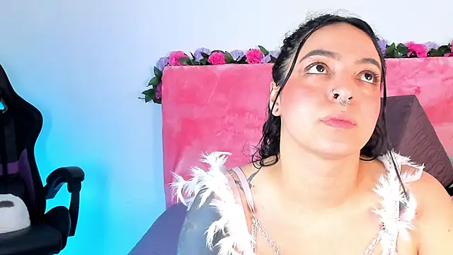 Sarahandzack's cam snapshot