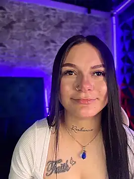 Megaan__More's cam snapshot