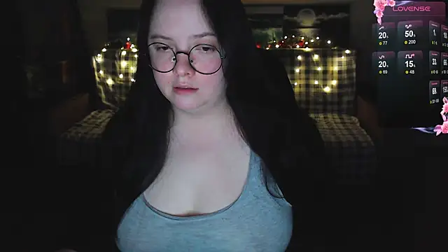 EmillyBones's cam snapshot