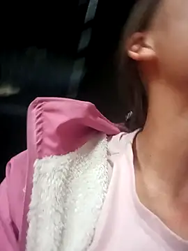 Andrea-688's cam snapshot