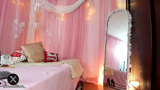 soyemi's cam snapshot