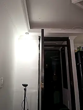 devi_black13_'s cam snapshot