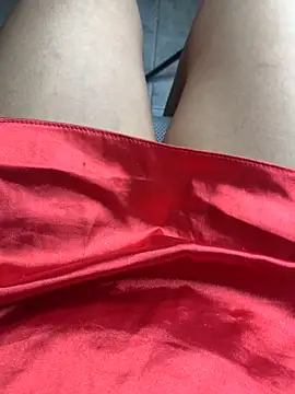 Cami_Leon2's cam snapshot