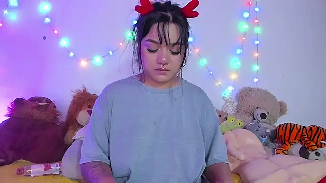 Pucaa_'s cam snapshot