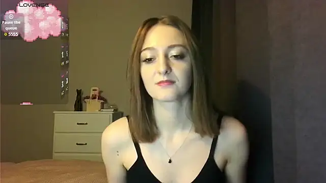 white_liillyy's cam snapshot