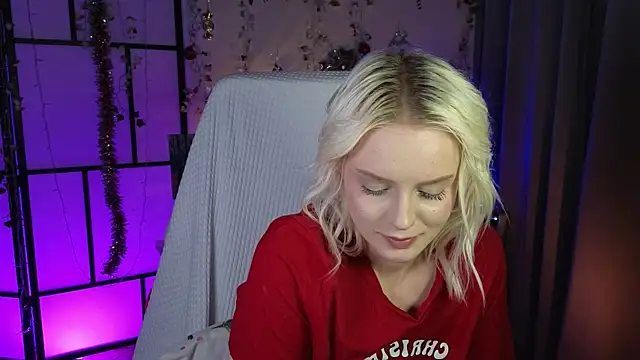 ImBonBon's cam snapshot