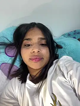 ScarletDoll live sex cam