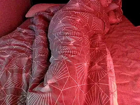 SluttyKittys's cam snapshot