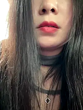 Aiss-niang live sex cam