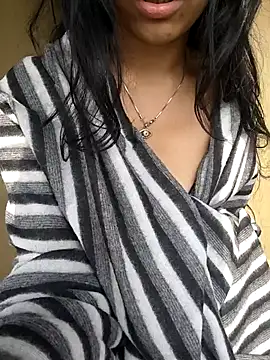 Koziekylie's cam snapshot