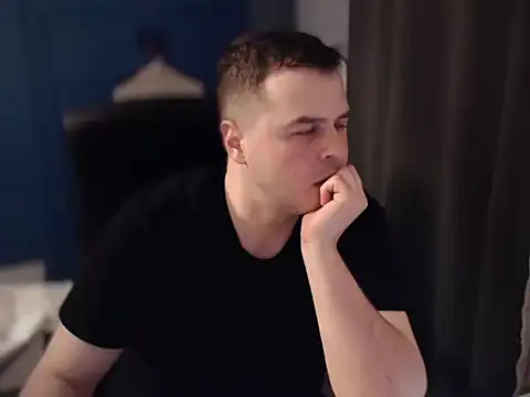 CuteMan33 live sex cam