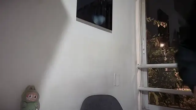 romeolovedark live sex cam