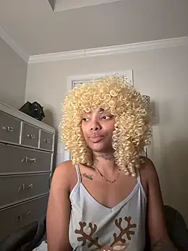 butterflybootyy's cam snapshot