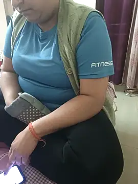 payal_261072_'s cam snapshot