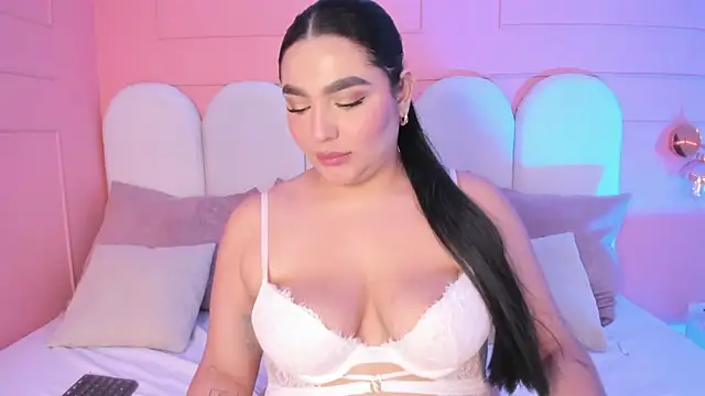 eva_sainnt's cam snapshot